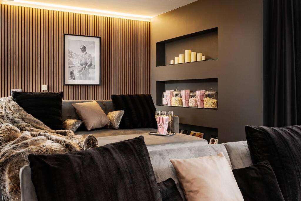Luxury Water Tower I Roof Bar I Cinema Βίλα Κάρντιφ Εξωτερικό φωτογραφία